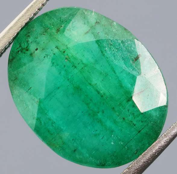 Glowing green! 6.55ct Zambian Emerald