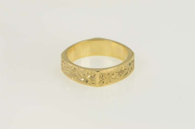 14K Yellow Gold Squared Floral Engraved Vintage Wedding Band Ring