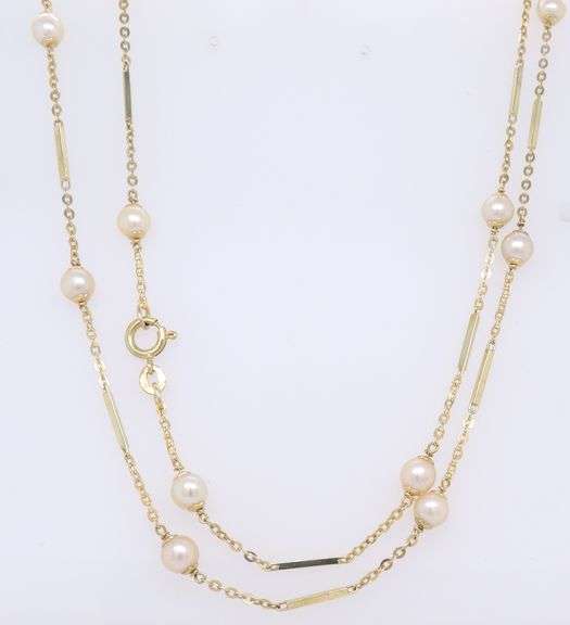 Vintage Pearl Station Yellow Gold Necklace