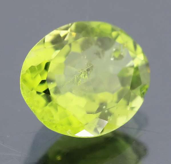Glittering 2.41ct bright green untreated Peridot