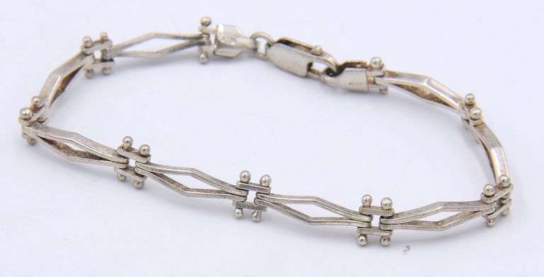 Group Lot of 5 Vintage 925 Sterling Silver Bracelets