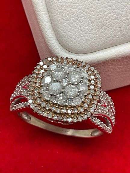 CERTIFIED BRAND NEW 14K WHITE GOLD AND DIAMOND RING