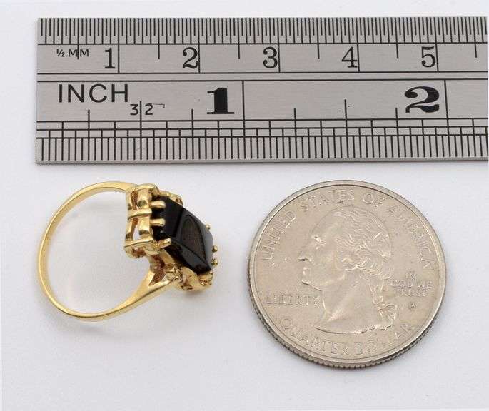 Stylish Black Onyx Ring