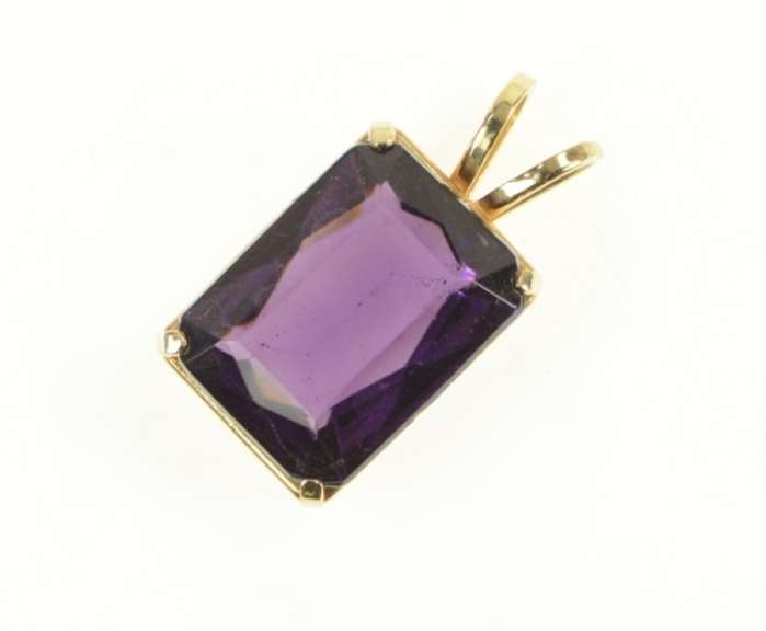 14K Yellow Gold Emerald Cut Amethyst Solitaire Vintage Pendant
