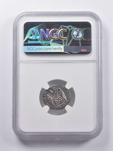 CH EF 27 BC - AD 14 AR Denarius Augustus Twelve Caesars NGC Ancients