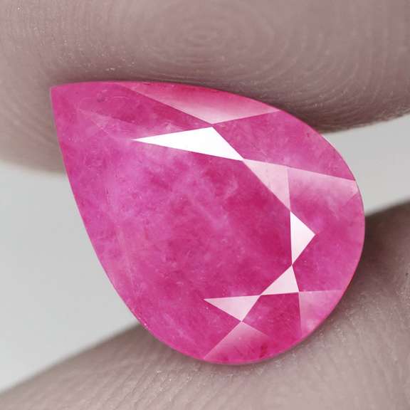 Vibrant 2.98ct HEATED ONLY! Top pink Ruby