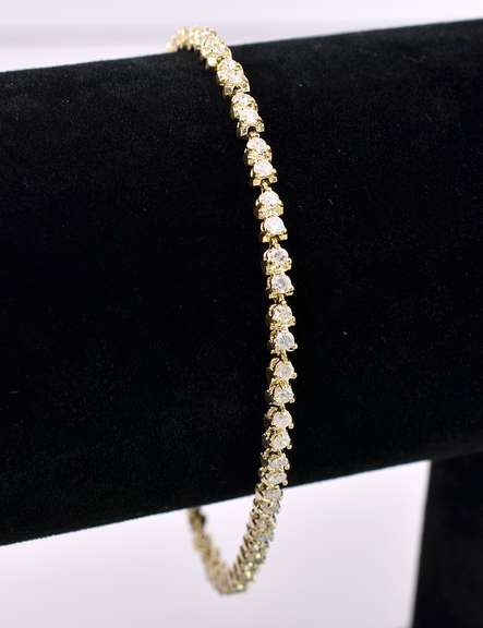 Sparkling 14K Yellow Gold Diamond Tennis Bracelet