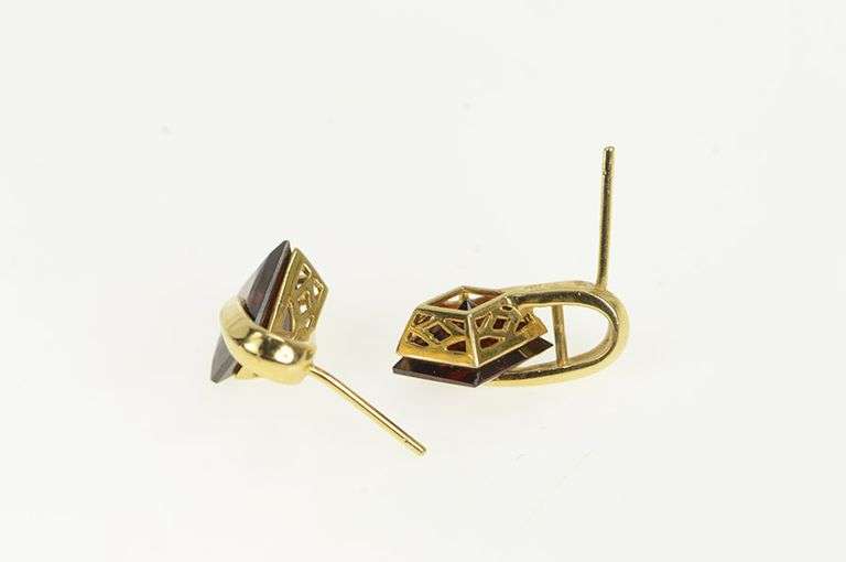 14K Yellow Gold Princess Garnet Dangle Vintage Ornate Stud Earrings