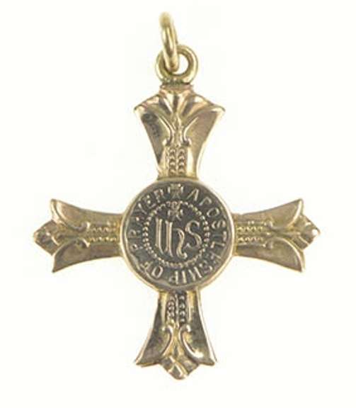 14K Yellow Gold Apostleship of Prayer Pope Prayer Cross Pendant