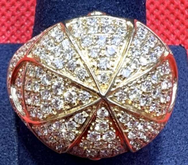 MENS 14K YELLOW GOLD AND DIAMOND DOME STYLE RING
