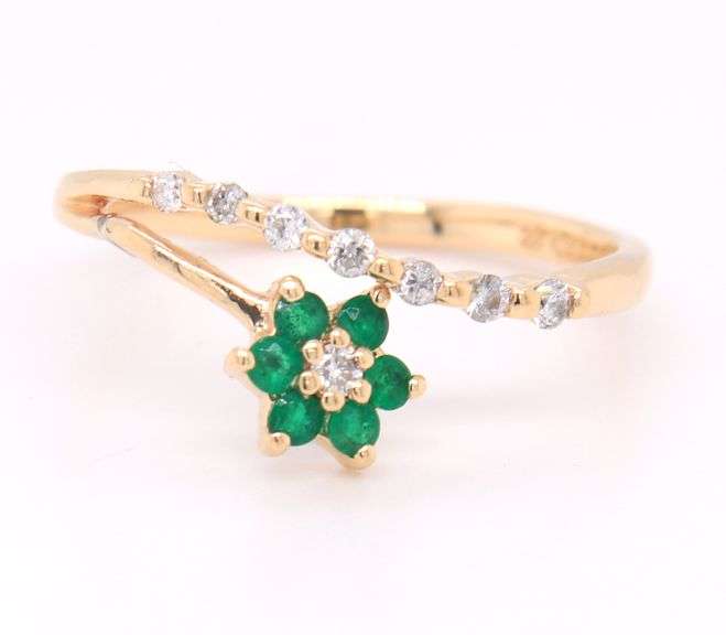 Beautiful Yellow Gold Emerald and Diamond Flower Style Ring