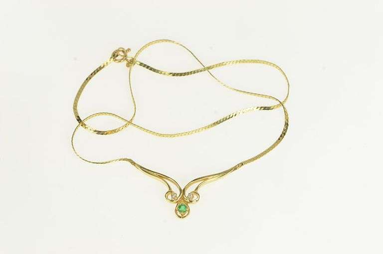 14K Yellow Gold Emerald Diamond Scroll Herringbone Chain Necklace