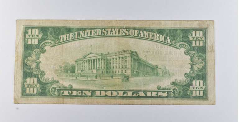 1929 $10 Lynchburg, VA US National Currency Note 1558