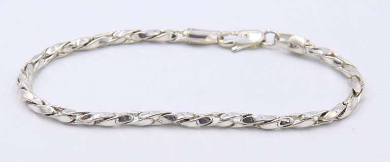 Group Lot of 4 Vintage 925 Sterling Silver Bracelets