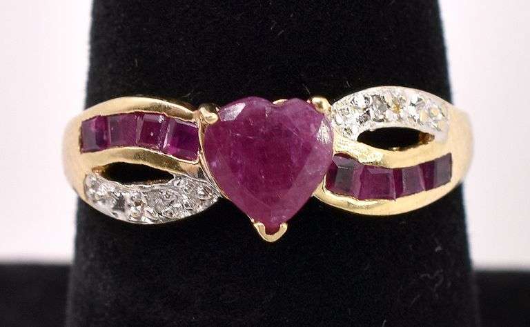 Stunning Ruby Ring In Yellow Gold