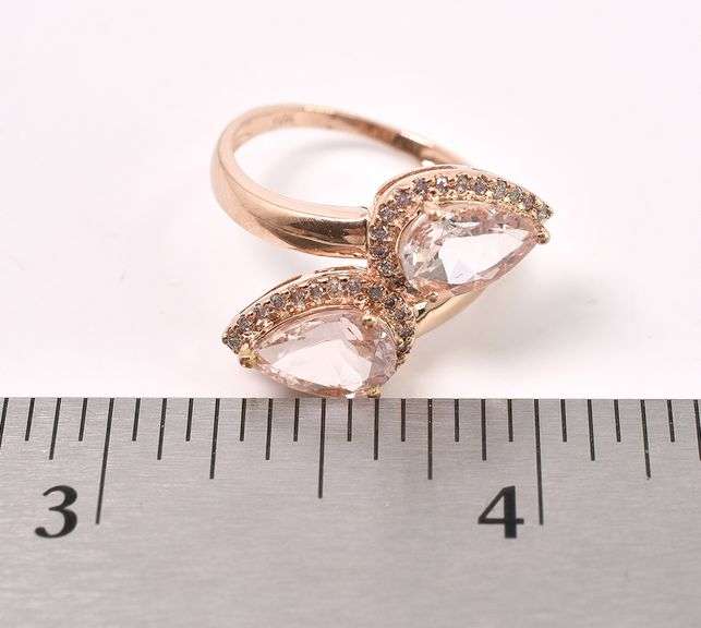 Elegant Morganite Ring In Rose Gold