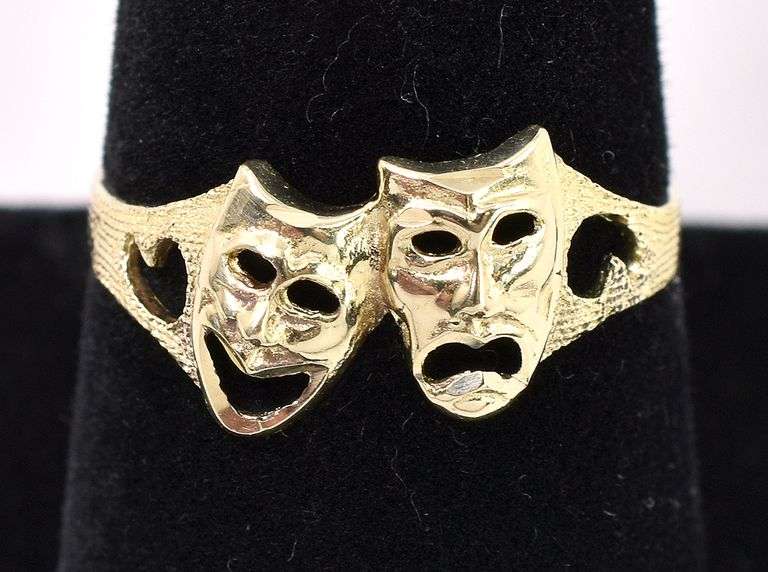 Happy And Sad Theater Mask Ring In Yellow Gold