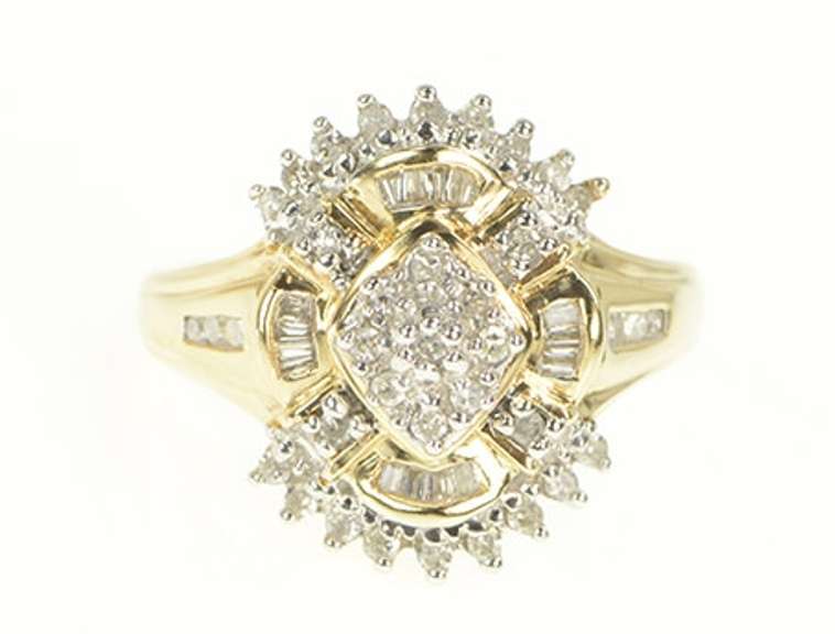 10K Yellow Gold 0.50 Ctw Diamond Encrusted Cluster Statement Ring