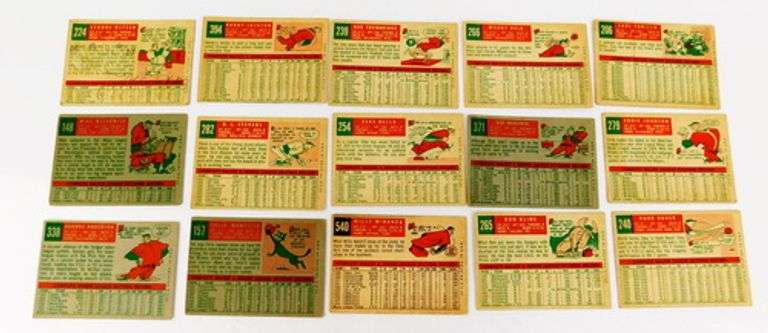 Lot of 15 Topps 1959 Baseball Cards