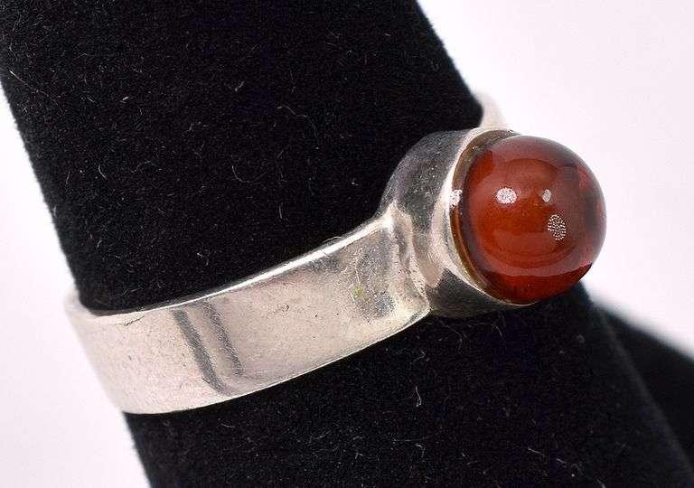 Amber Gem Ring In Sterling Silver