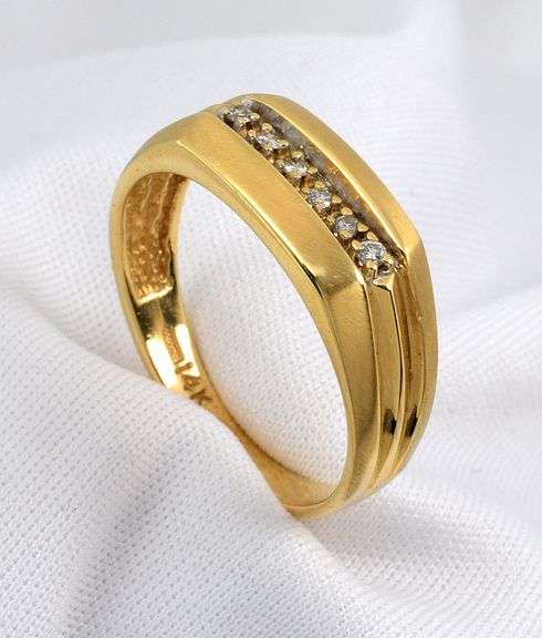 Pleasing Man's Ring with Diamonds