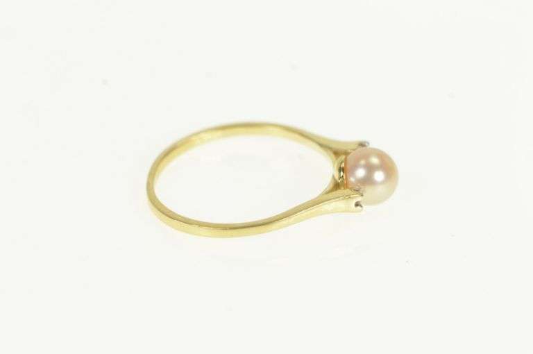14K Yellow Gold Pearl Diamond Accent Vintage Classic Statement Ring