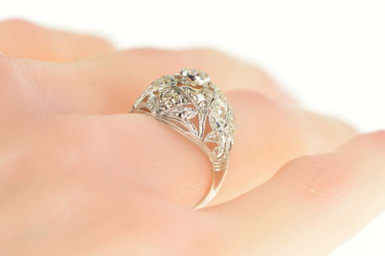 Platinum Art Deco 0.90 Ctw OEC Diamond Filigree Ring