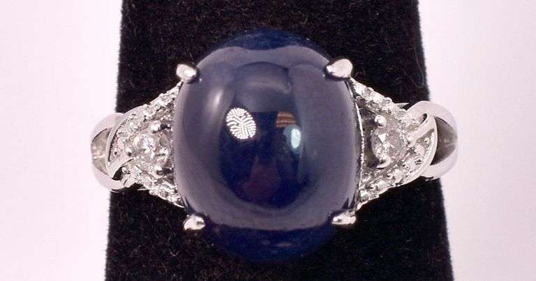 Majestic 8.12CTS Blue Cabochon-Cut Star Sapphire & 0.09CTW Diamond Ring in Sterling Silver