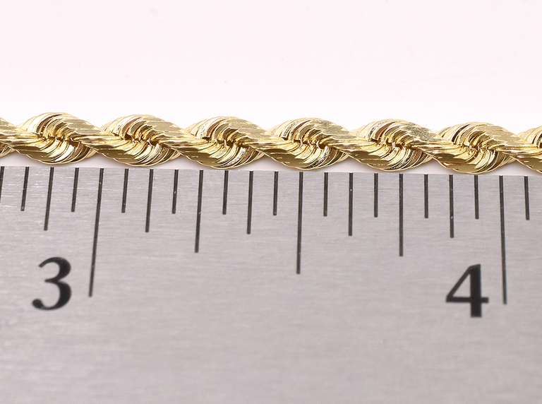 Sturdy Rope Chain Necklace In 14K Yellow Gold