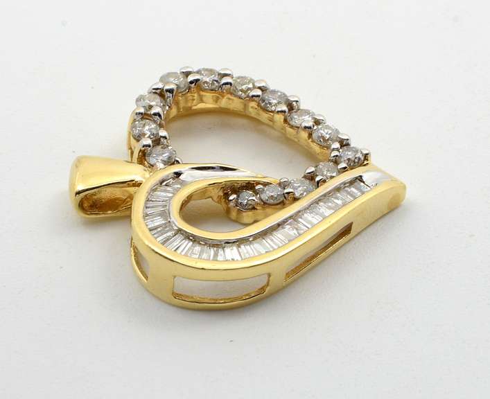 Glittering Diamond Heart