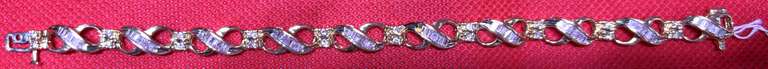 LADIES 10K YELLOW GOLD TENNIS BRACELET WITH 3.00 CARATS OF DIAMOND