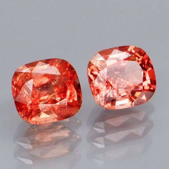 Dynamic 2.18ct Padparadscha Spinel set