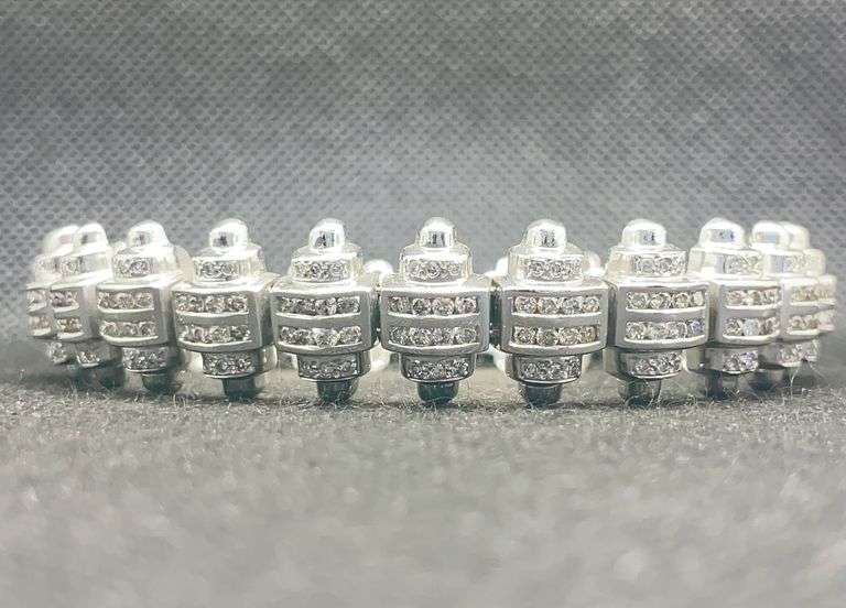 STUNNING MENS 6.50 C.T. ROUND DIAMOND BRACELET IN 14K WHITE GOLD