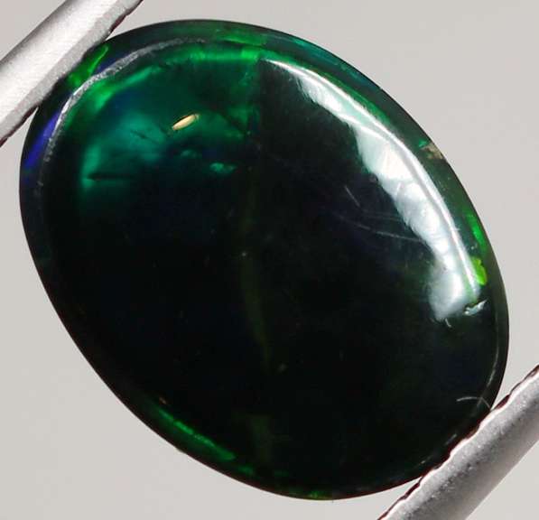 Fantastic 2.27ct black Opal cabochon