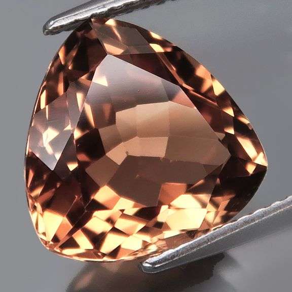 Stunning 6.20ct trillion cut Imperial Topaz