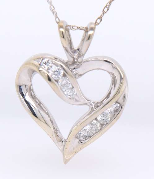 Dazzling White Gold Open Heart Shaped Diamond Pendant on Chain
