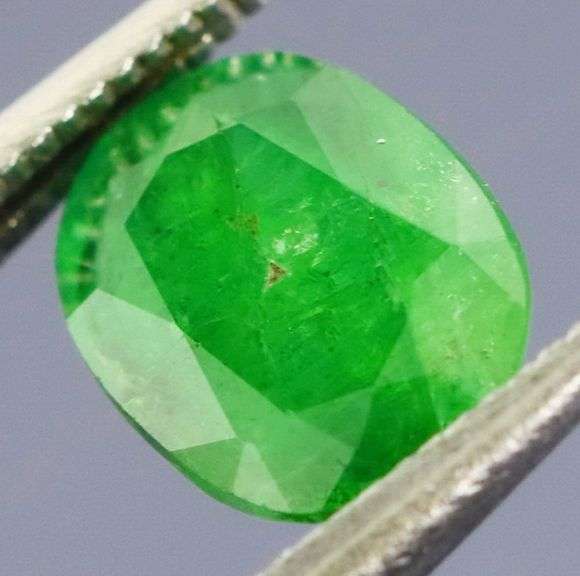 Top emerald green 1.11ct Tsavorite Garnet