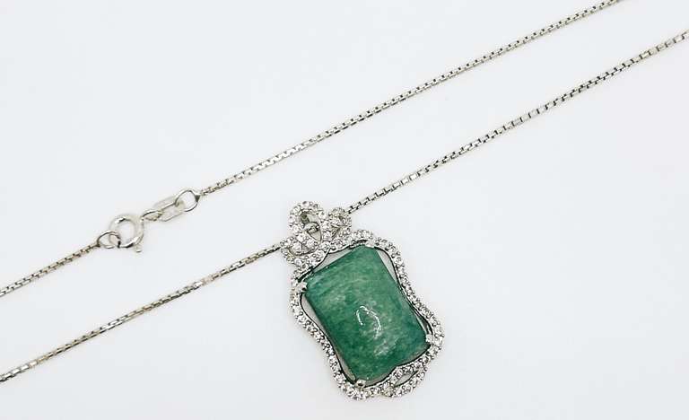 Stunning 10.75 Carat Cushion Emerald and White Sapphire Sterling Sliver Pendant Necklace.