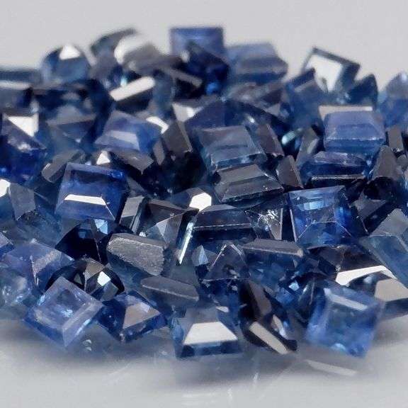 Heated only top blue 2.84ct Sapphire set