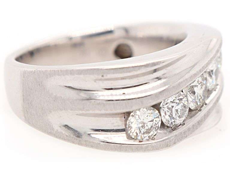 Gents 1.25ctw Round Diamond Five Stone Channel Set Ring in 14K