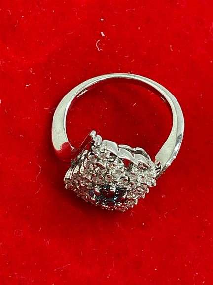 CERTIFIED BRAND NEW 14K WHITE GOLD AND DIAMOND RING