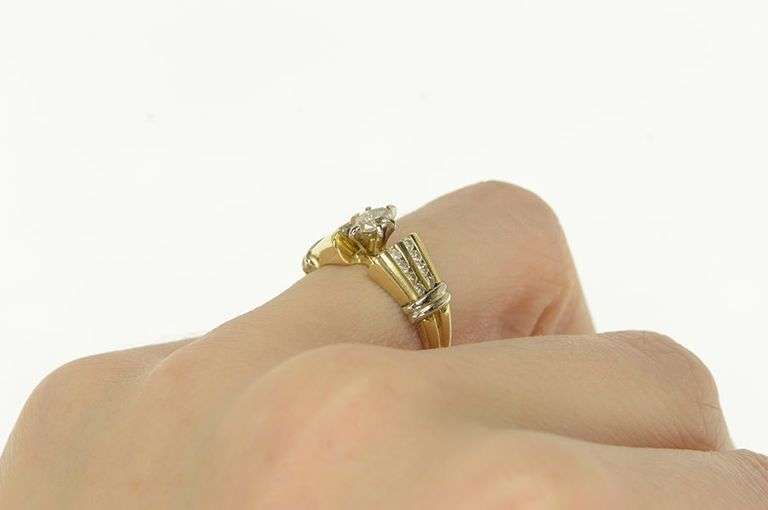 14K Yellow Gold 0.45 Ctw Marquise Diamond Classic Engagement Ring
