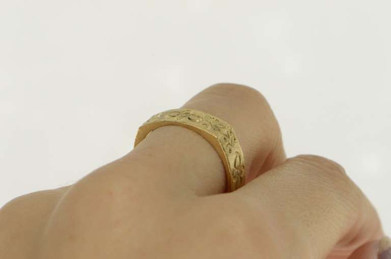14K Yellow Gold Squared Floral Engraved Vintage Wedding Band Ring