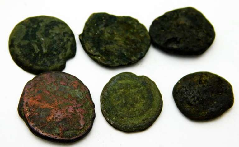 Nice Lot of 6 Roman Empire 200 Year Old Coins