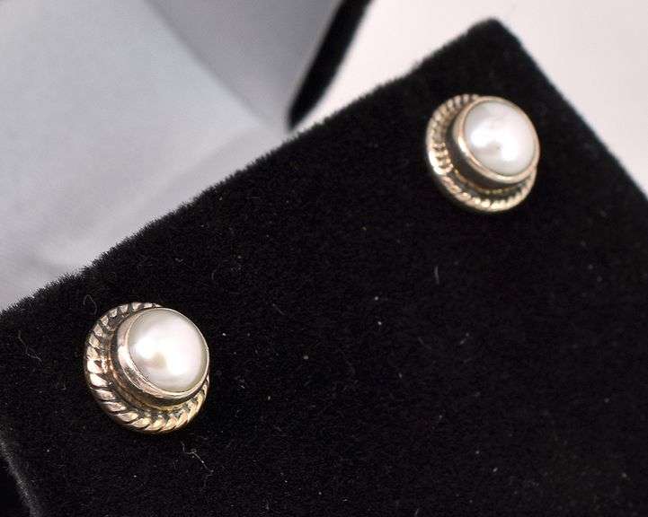Pearl Earrings In Sterling Silver