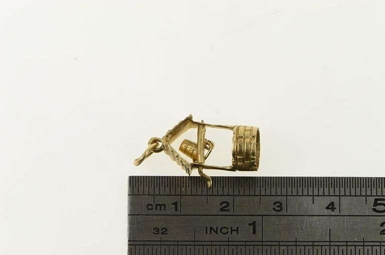 14K Yellow Gold 3D Wishing Well Articulated Hope Symbol Charm/Pendant
