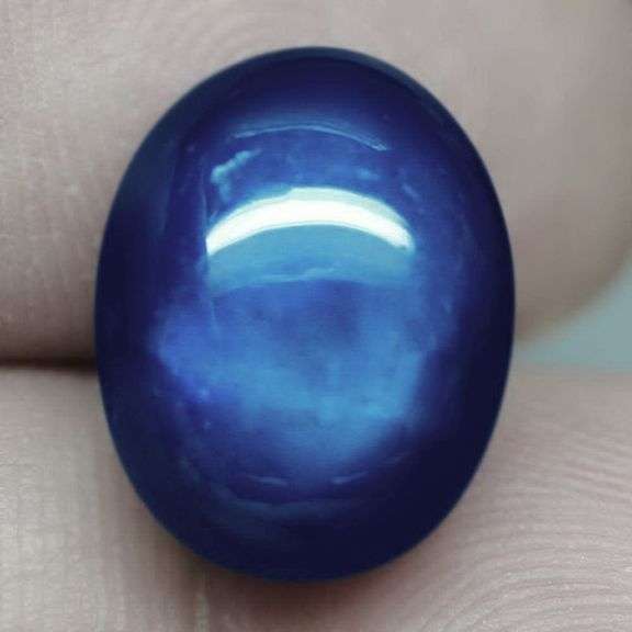 Excellent 16.12ct royal blue Star Sapphire