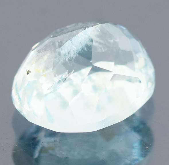 High fire 2.94ct platinum blue Aquamarine