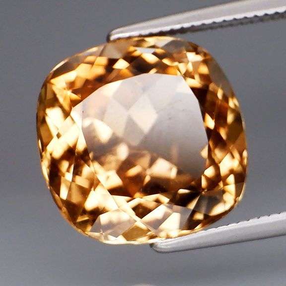 Vivid! 7.68ct cushion cut Imperial Topaz
