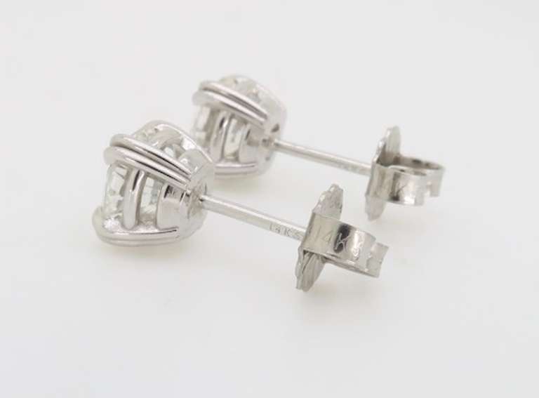Double Prong 1.40CTW Diamond Stud Earrings
